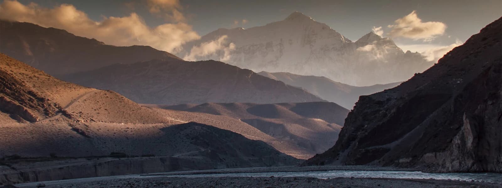 Beautiful mountain scenery taken during the journey to Jomsom Muktinath