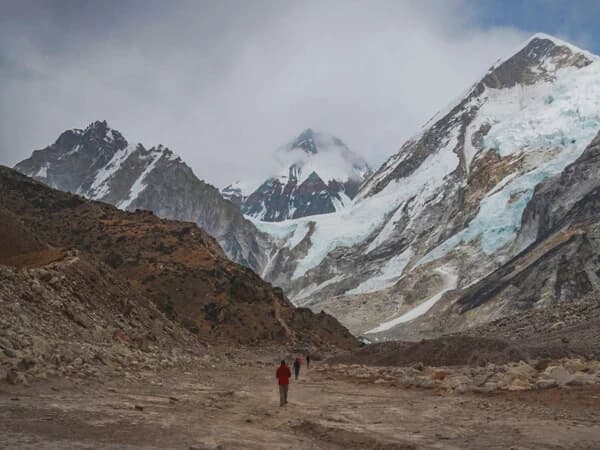 Breathtaking view of Mount Everest from the Everest Panorama Trek in Nepal
